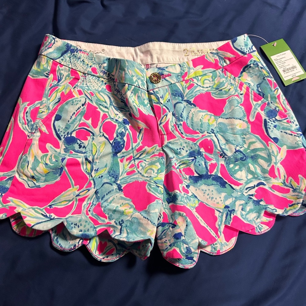NWT Lily Pulitzer Buttercup Stretch Shorts- LOBSTERS IN LOVE pattern